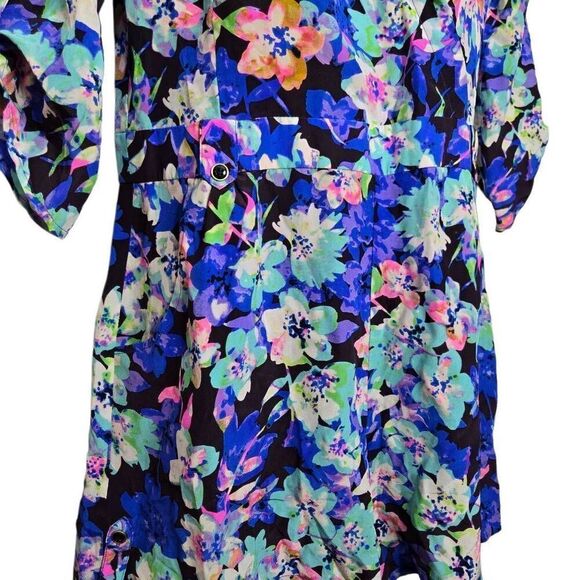 Yumi Kim Romper Silk Floral Blue Pink Shorts Size Medium - Picture 3 of 9
